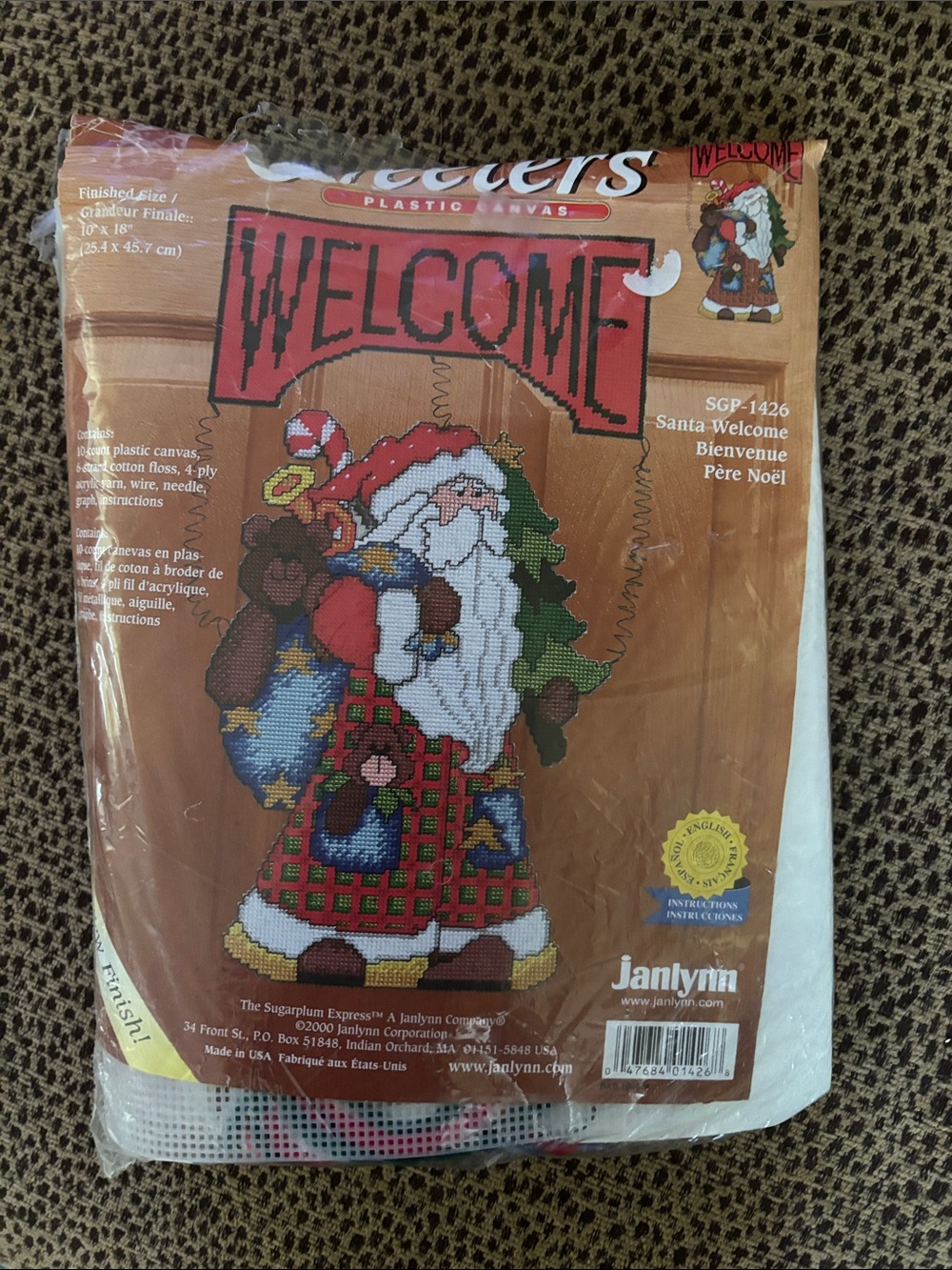 Red Santa 'Welcome' Plastic Canvas Door Hanger Kit
